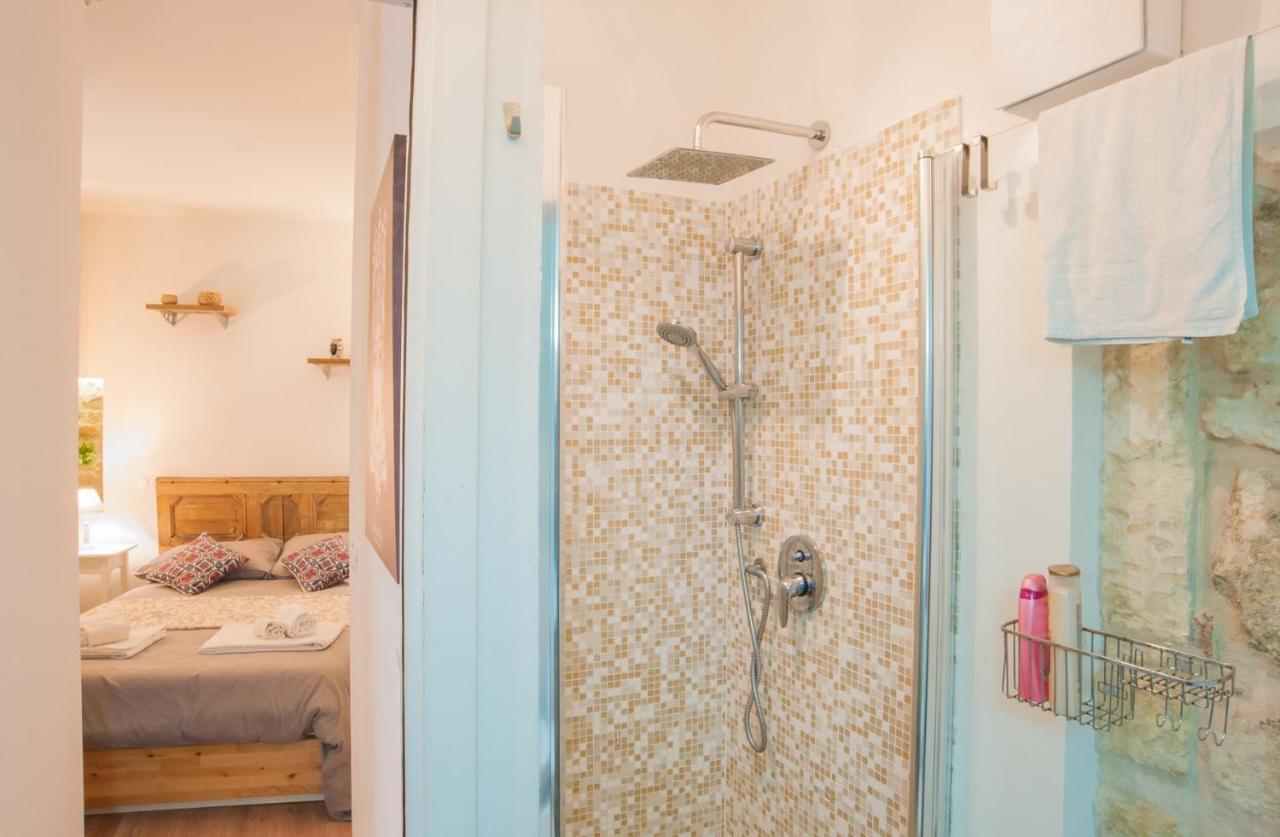 סירקוזה Homes4Holidays - Artistic Nest מראה חיצוני תמונה